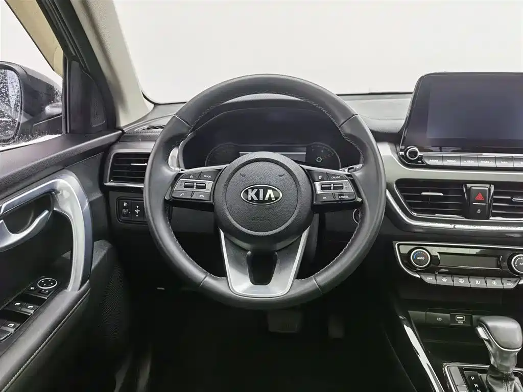 Kia Sportage 2020 — фото 11