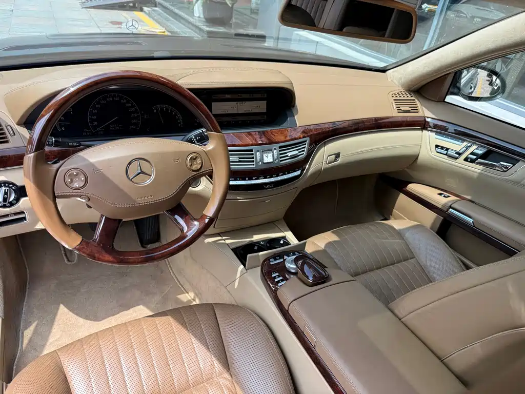 Mercedes-Benz S-Class 2009 — фото 10