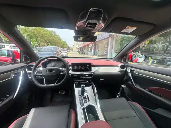 Geely Binyue 2021