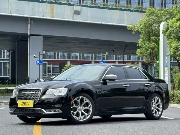 Chrysler 300C 2018