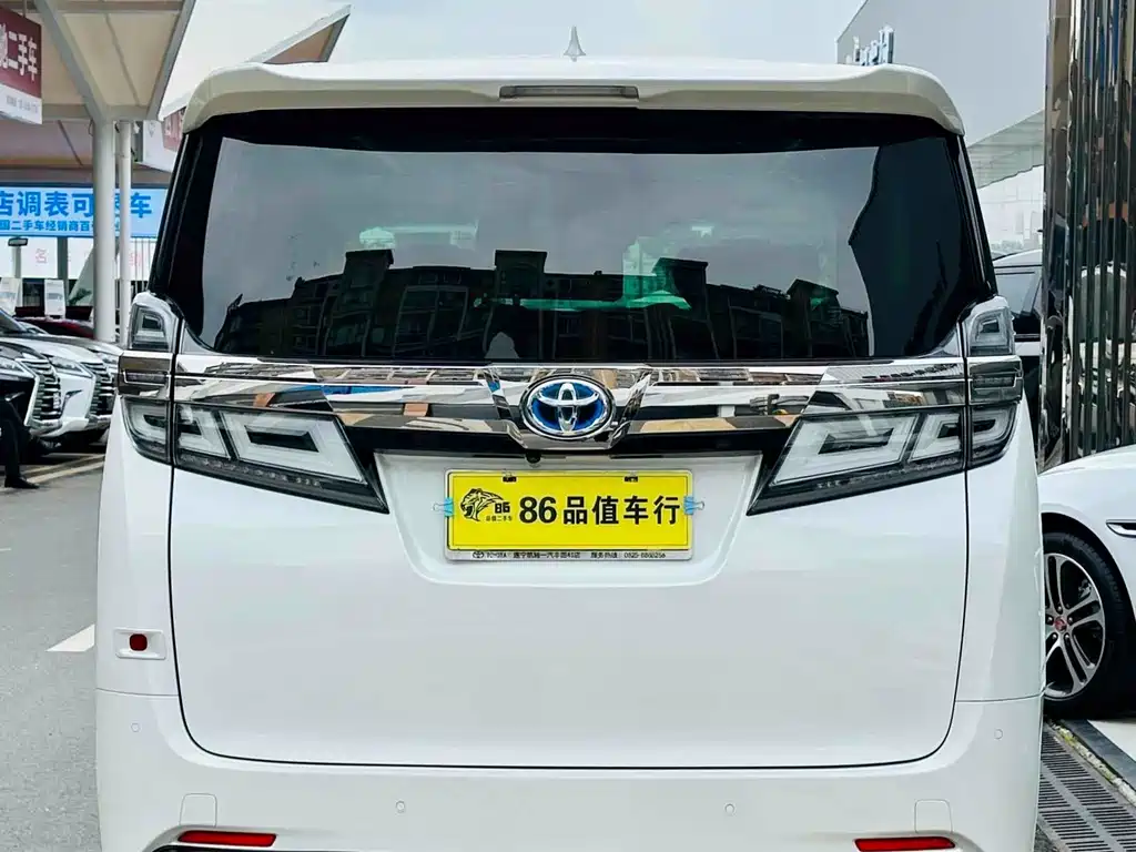 Toyota Vellfire 2021 — фото 3