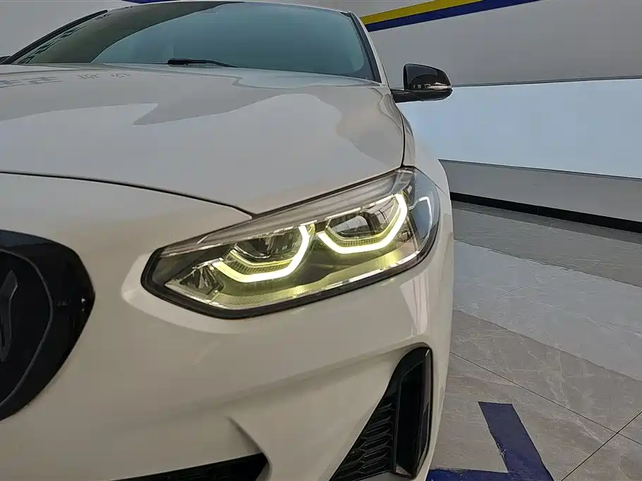BMW 1 Series 2022