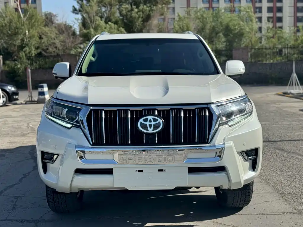Toyota Prado 2020 — фото 2