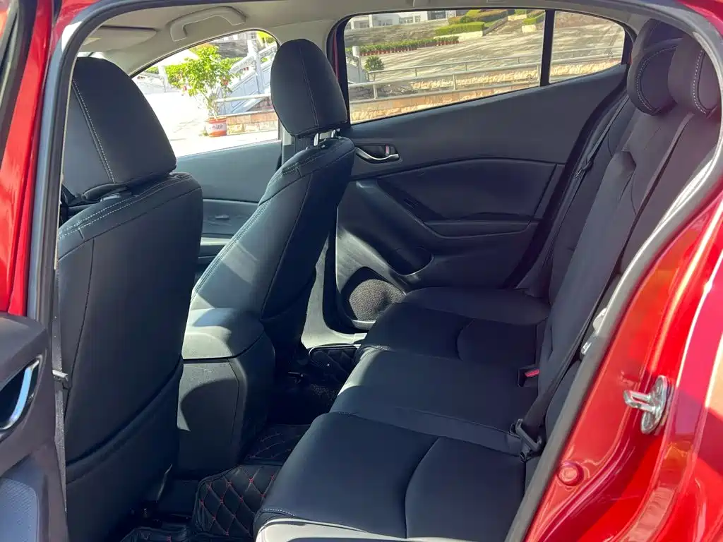 Mazda 3 Angkesela 2016 — фото 17
