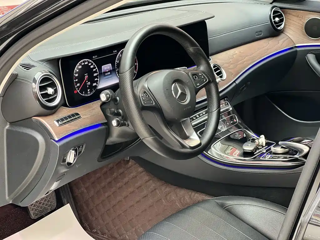 Mercedes-Benz E-Class 2016 — фото 5