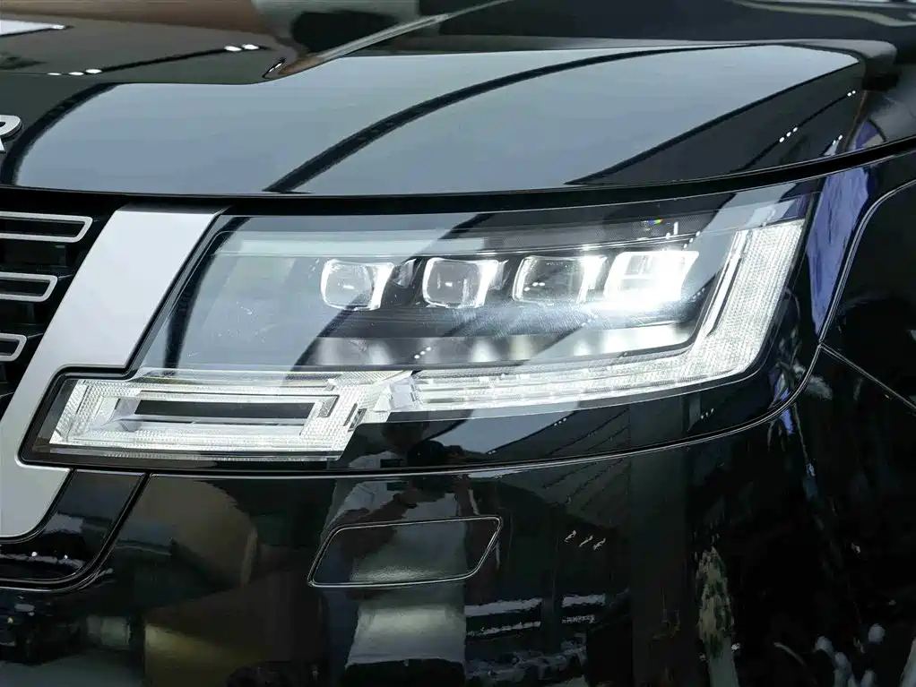 Land Rover Range Rover 2025 — фото 23