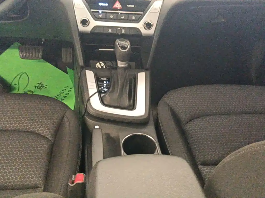 Hyundai Celesta 2017 — фото 14