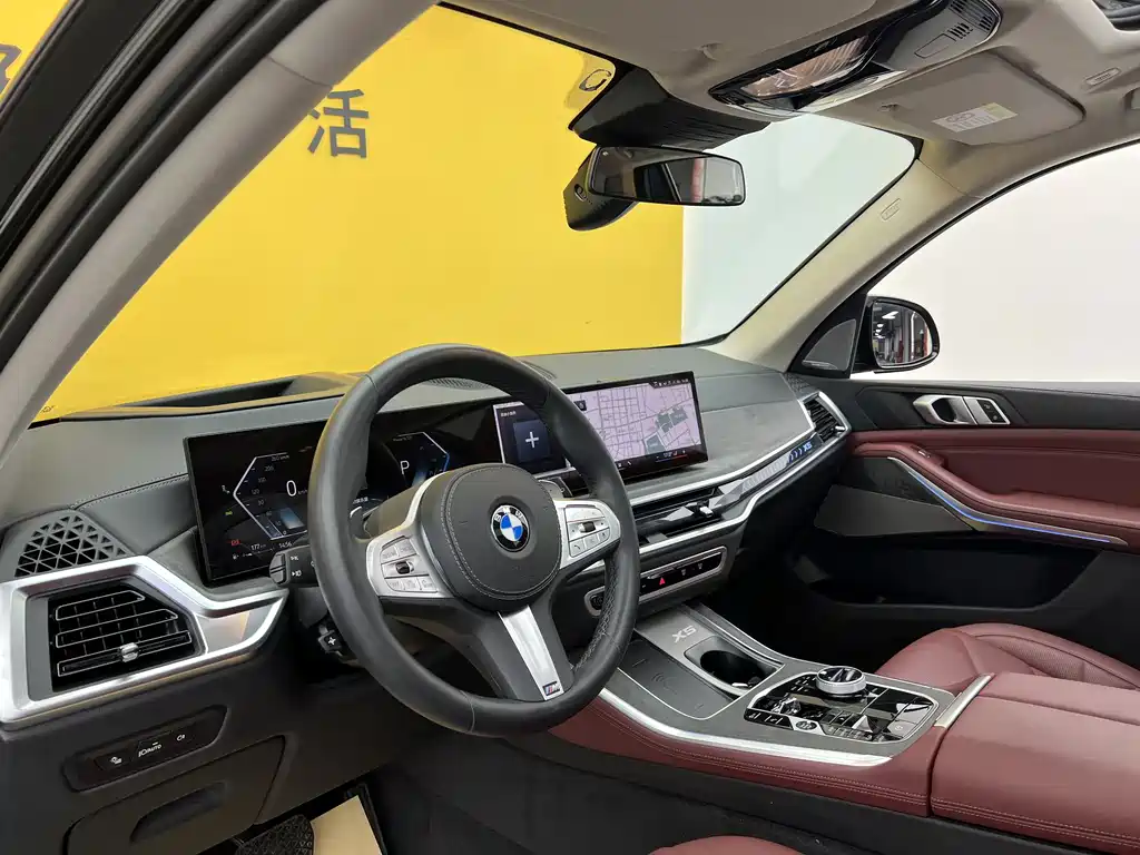 BMW X5 2025