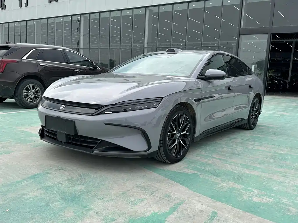 BYD Han 2025