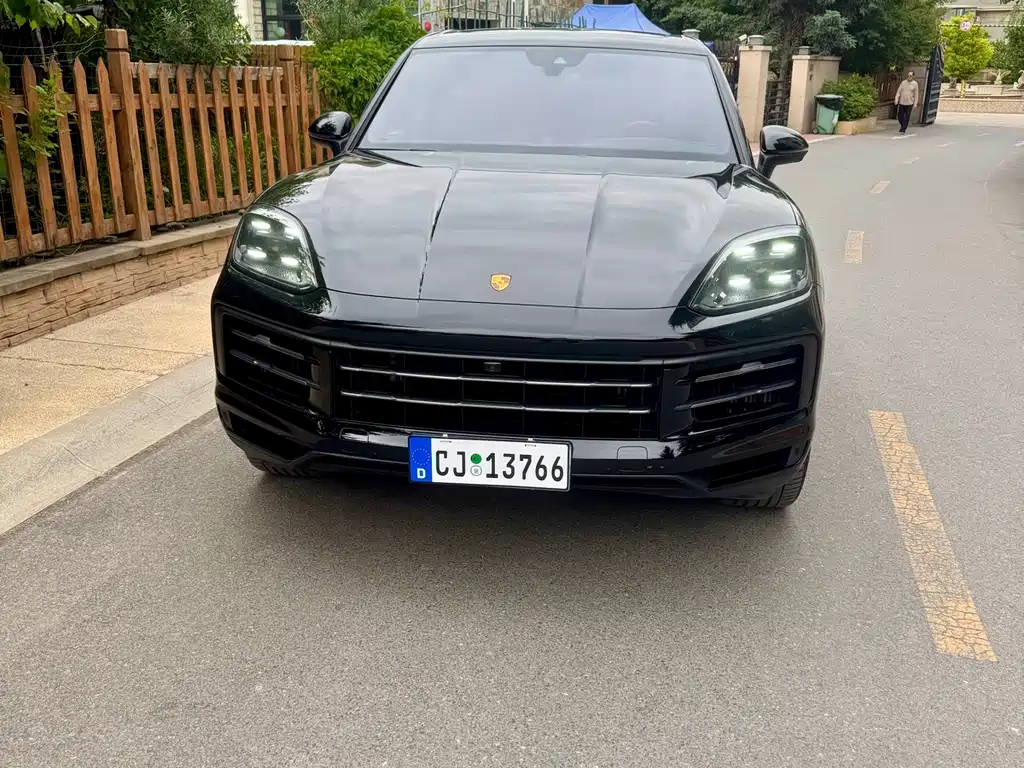 Porsche Cayenne 2024