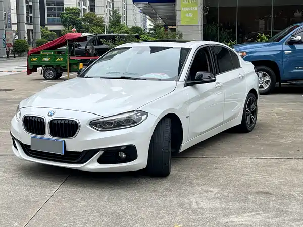 BMW 1 Series 2018