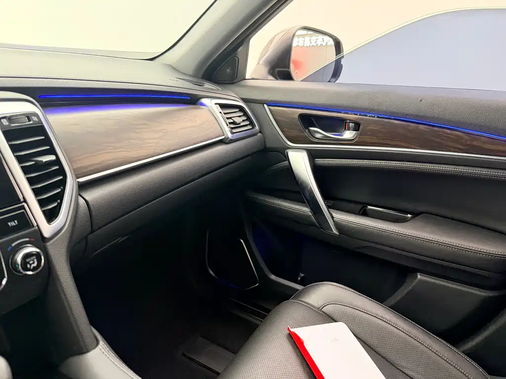 Honda UR-V 2018 — фото 34