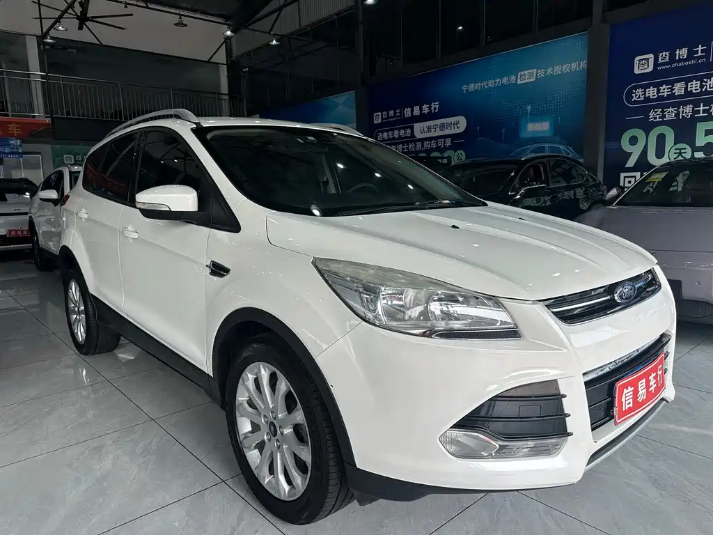 Ford Kuga 2015 — фото 2