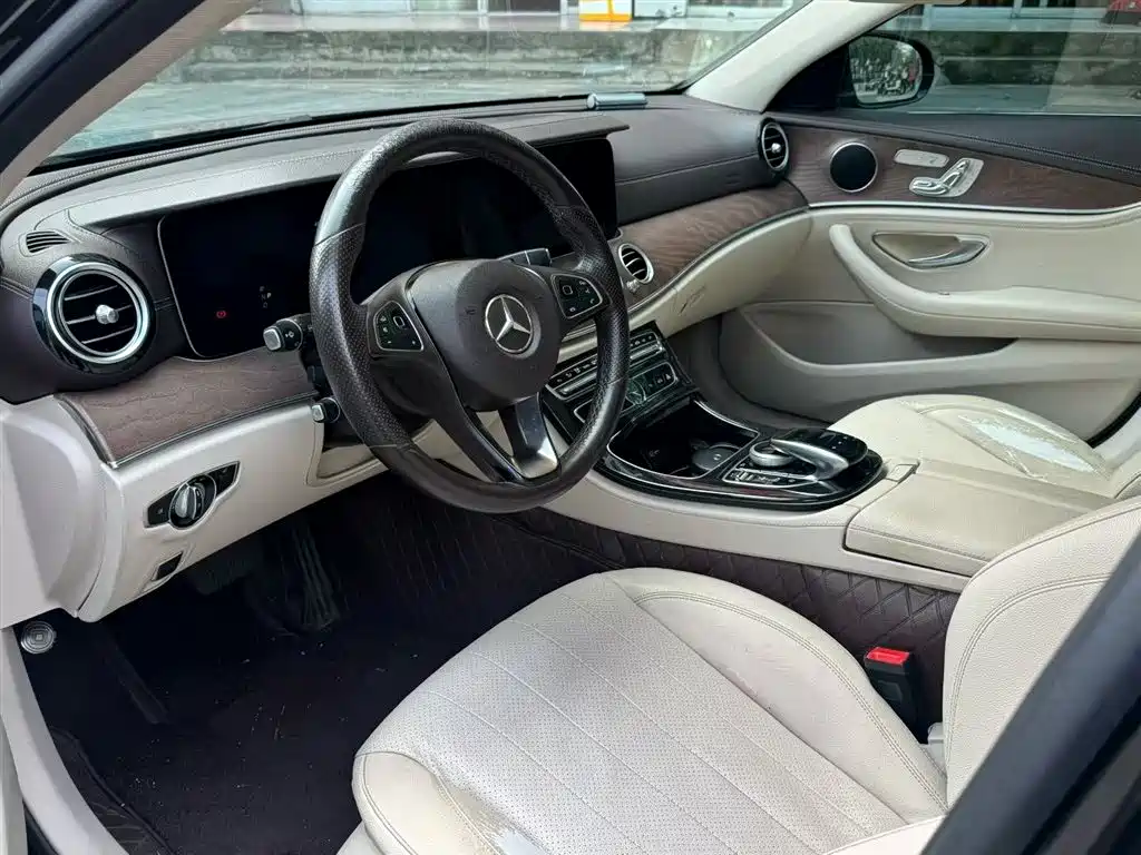 Mercedes-Benz E-Class 2017