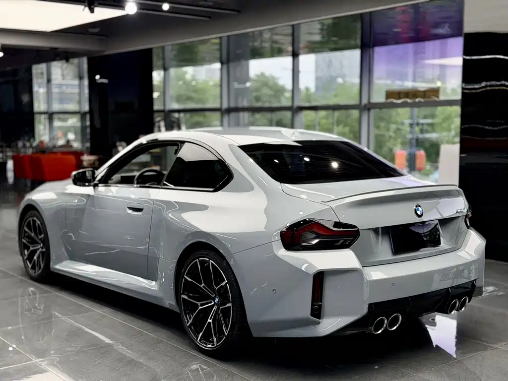 BMW M2 2024