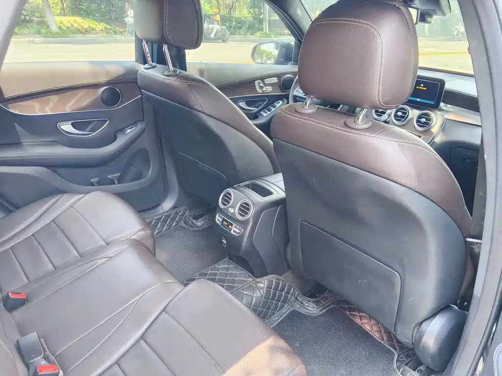 Mercedes-Benz GLC 2022