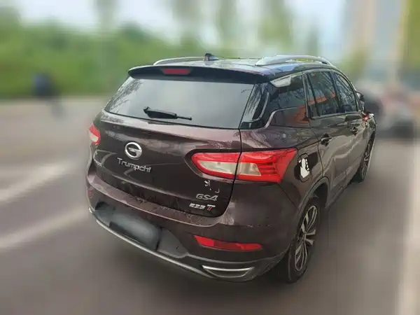 GAC Trumpchi GS4 2017