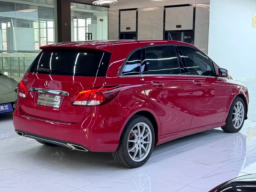 Mercedes-Benz B-Class 2015 — фото 3