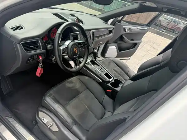 Porsche Macan 2018
