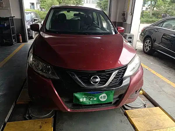 Nissan Tiida 2017