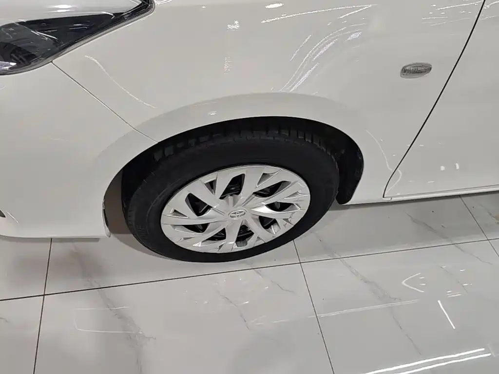 Toyota Vios FS 2023 — фото 23