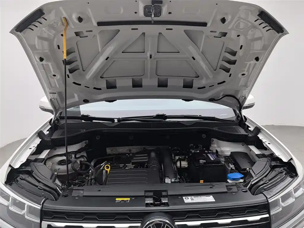 Volkswagen Tharu 2019
