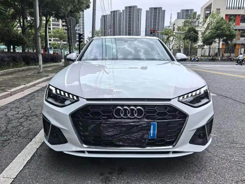 Audi A4L 2024