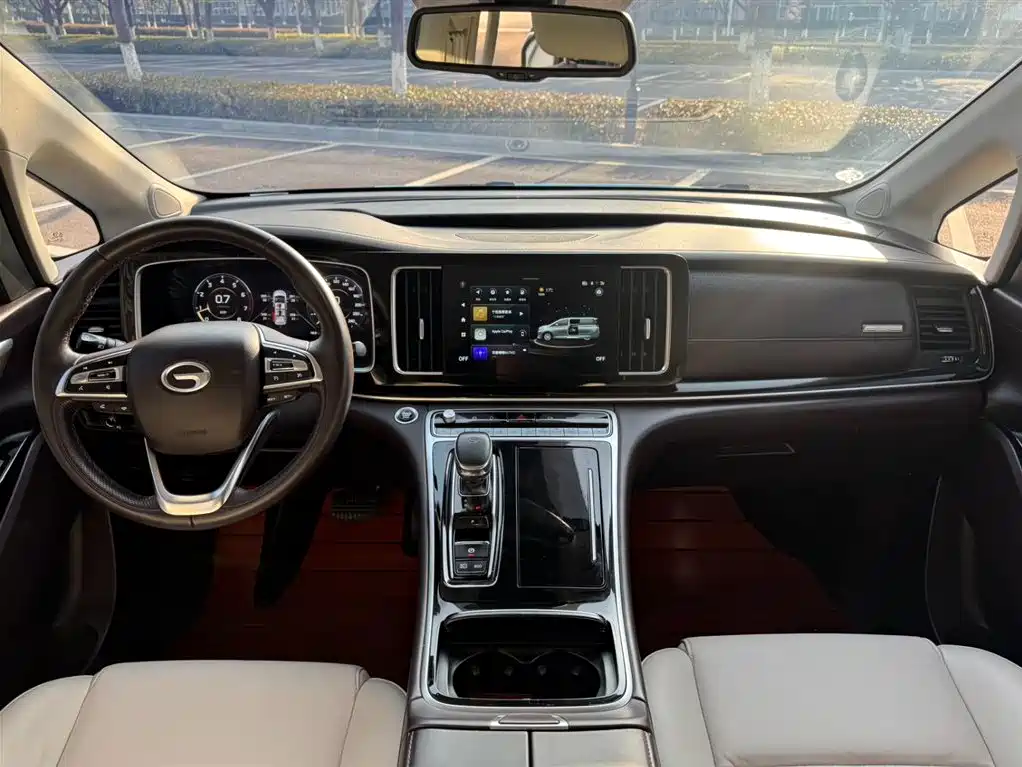 GAC Motor Trumpchi M8 2022 — фото 7