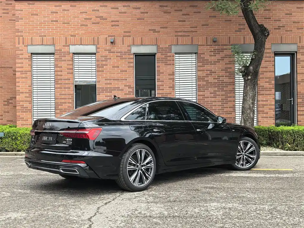 Audi A6L 2021