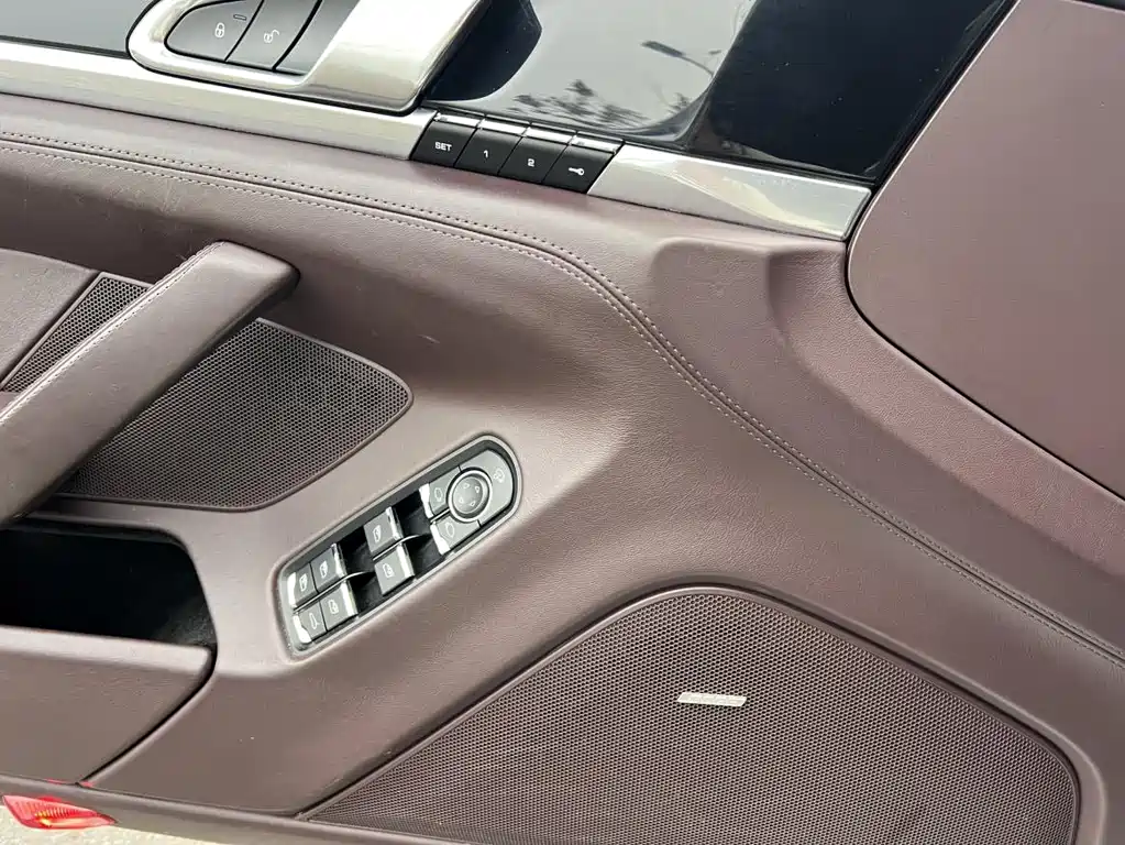 Porsche Panamera 2015 — фото 15