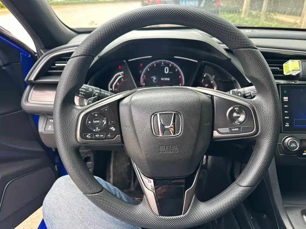 Honda Civic 2021 — фото 13