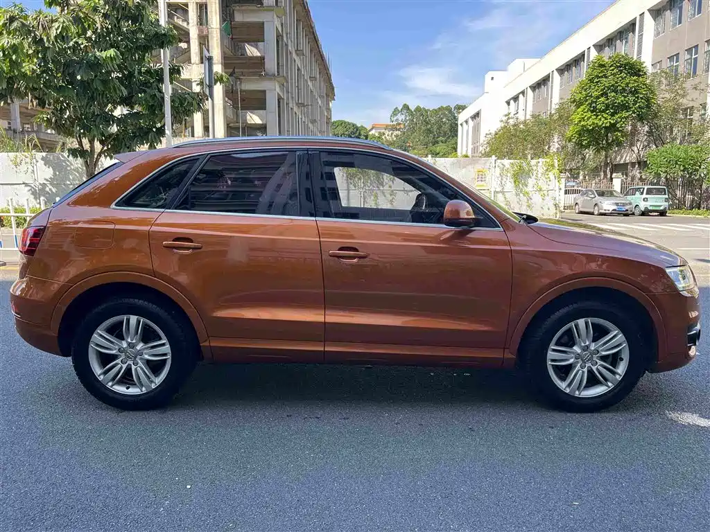 Audi Q3 2015