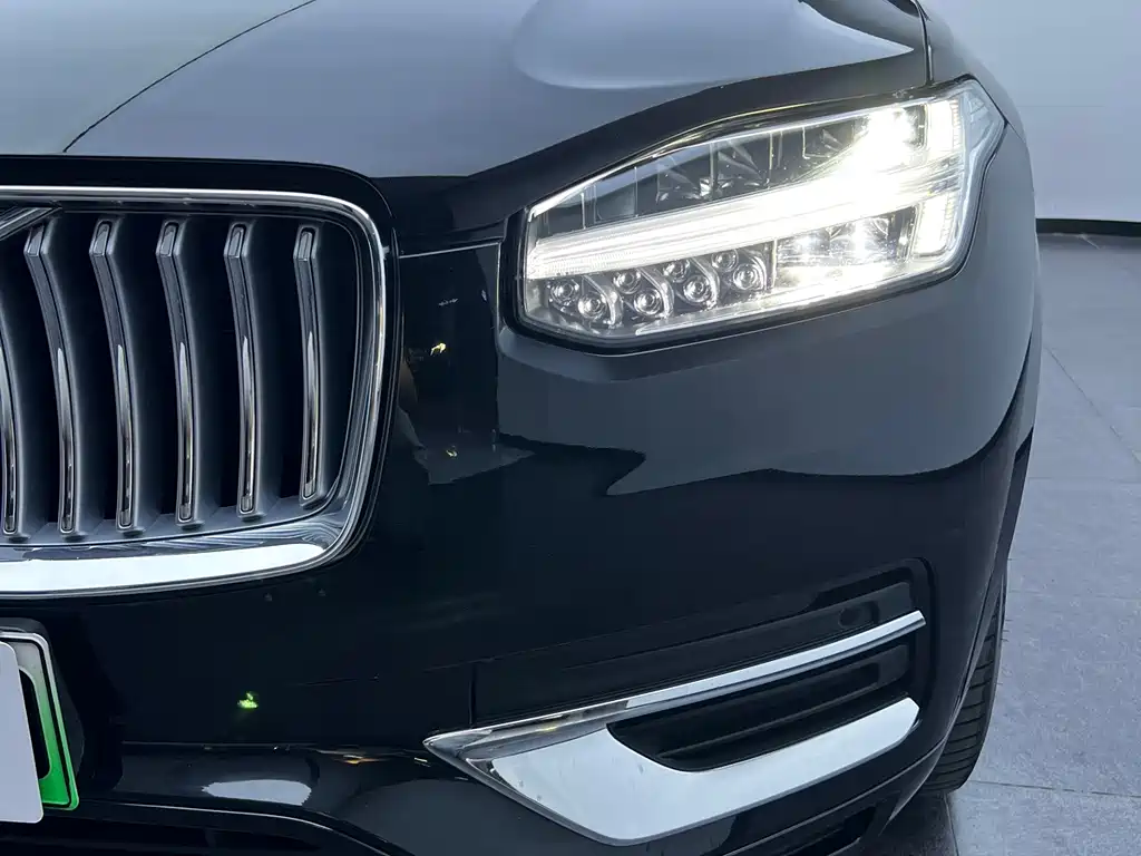 Volvo XC90 Plug-In Hybrid 2024 — фото 12