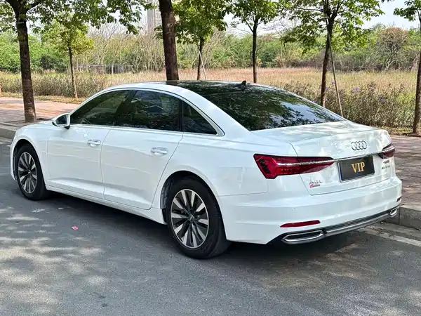 Audi A6L 2020