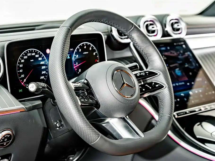 Mercedes-Benz GLC 2025 — фото 11
