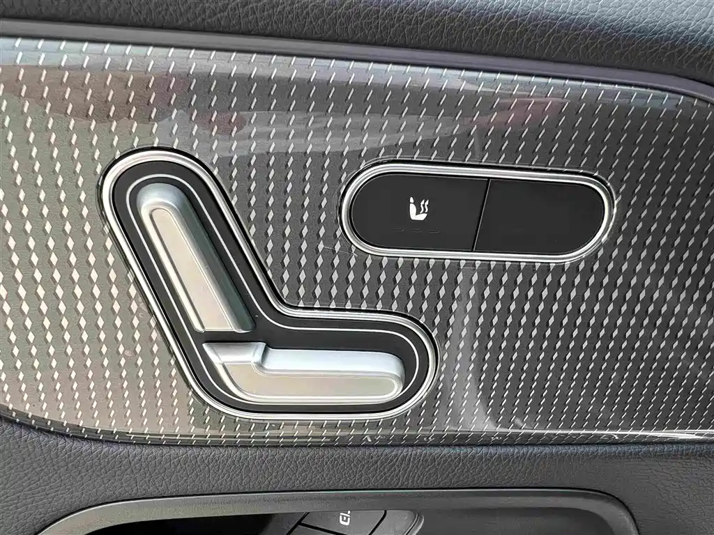 Mercedes-Benz GLB 2021 — фото 10