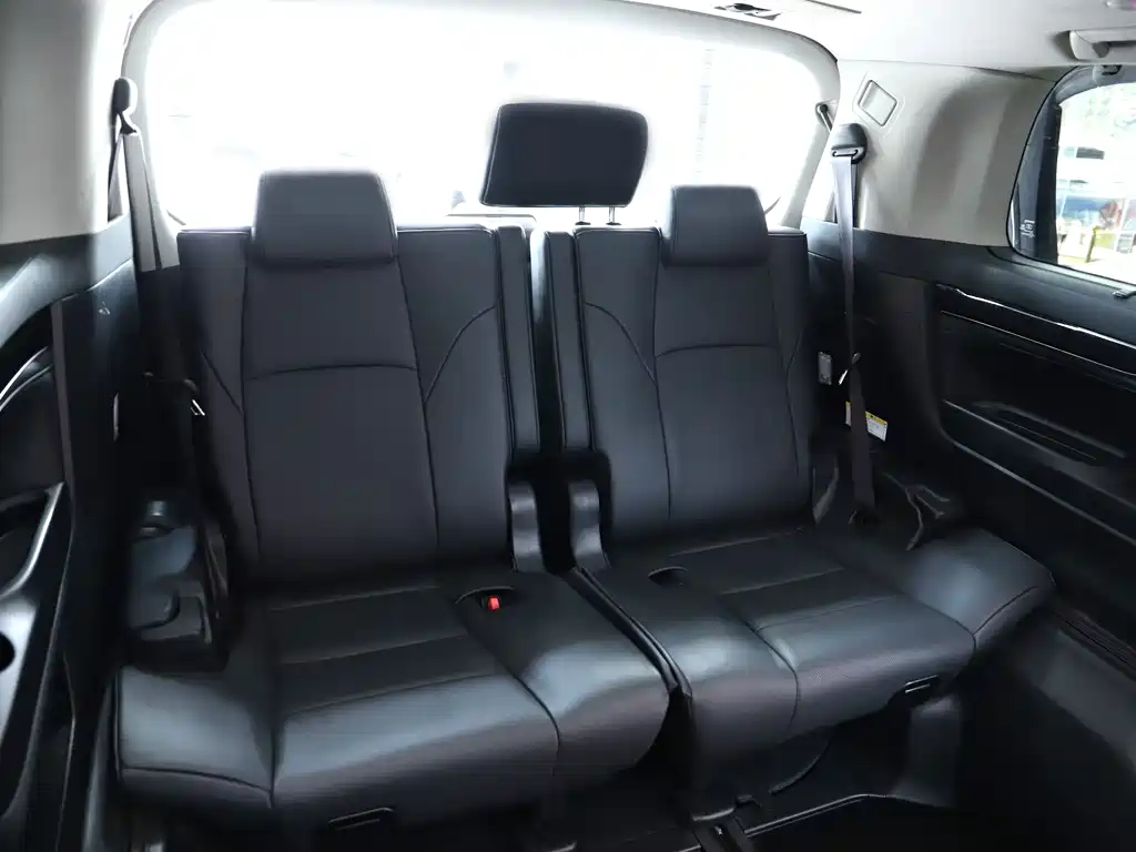 Toyota Vellfire 2021 — фото 19