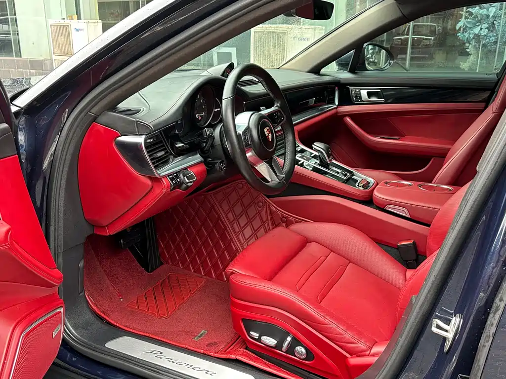 Porsche Panamera 2020 — фото 12