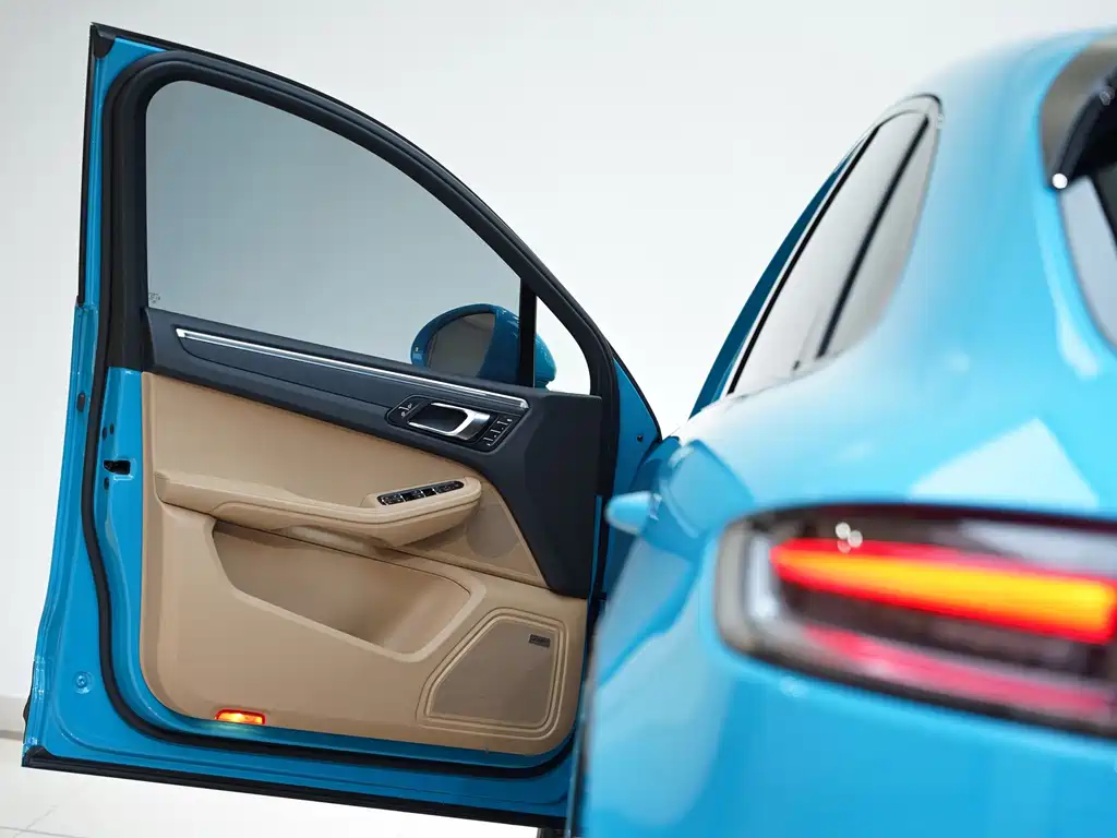 Porsche Macan 2022 — фото 10