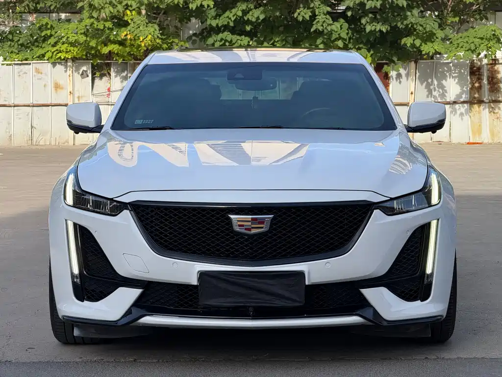Cadillac CT5 2020 — фото 2