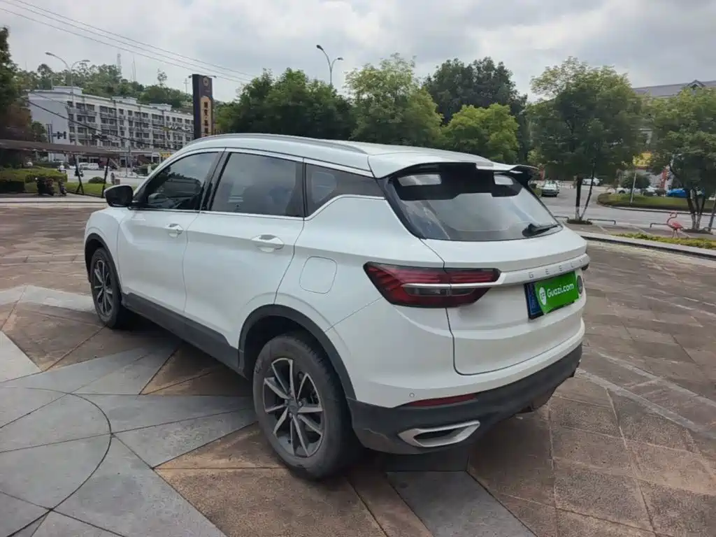 Geely Binyue 2021