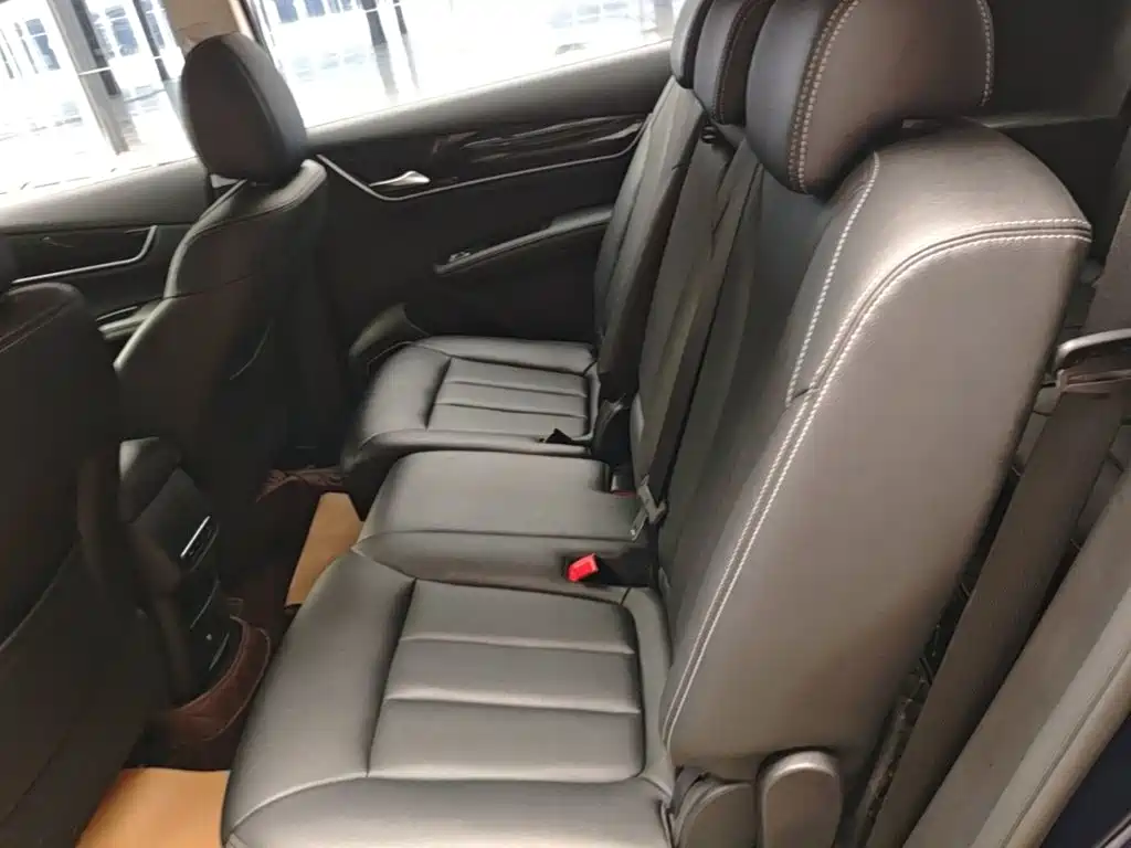 BYD MAX 2020 — фото 17