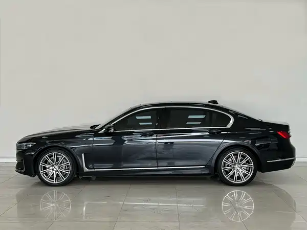 BMW 7 Series 2022