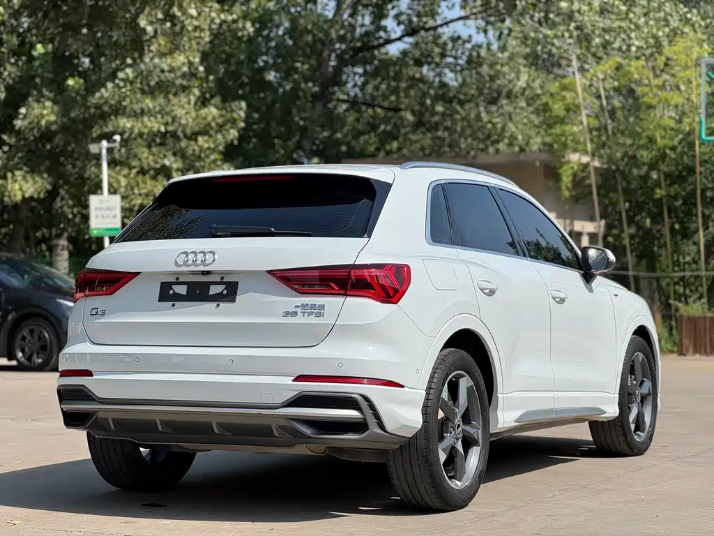 Audi Q3 2022