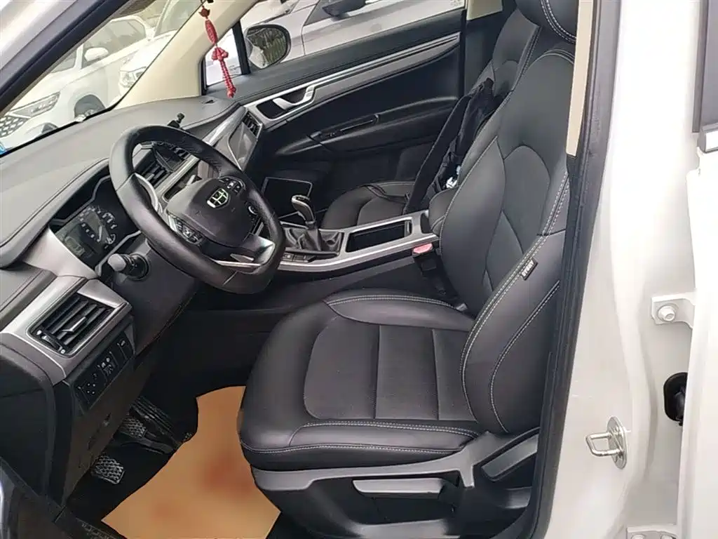 Geely Emgrand GS 2020 — фото 15