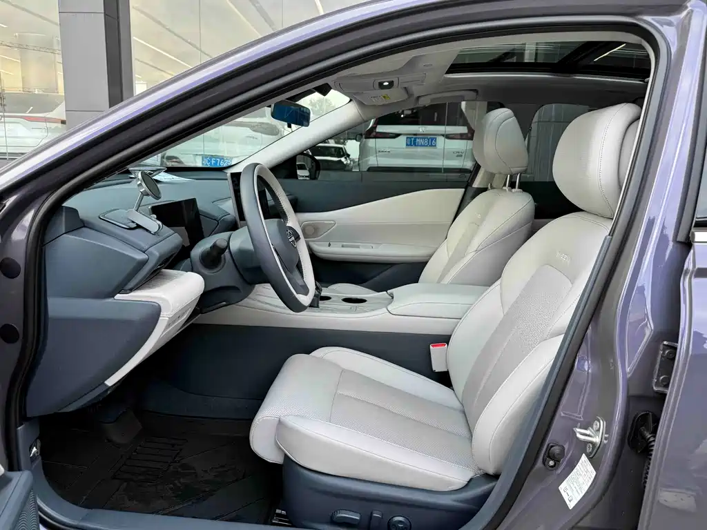 Nissan Teana 2025
