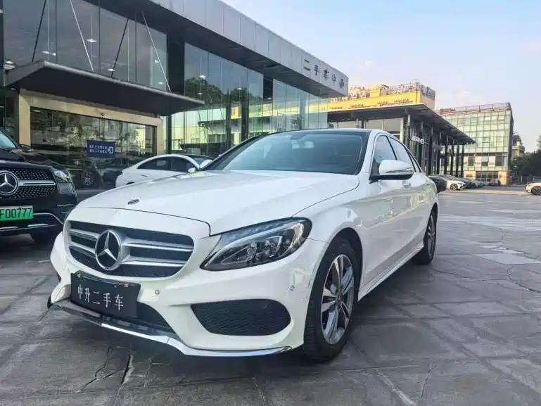 Mercedes-Benz C-Class 2018