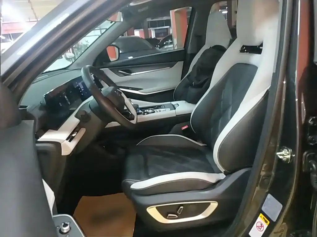 Changan CS75 PLUS 2023 — фото 11