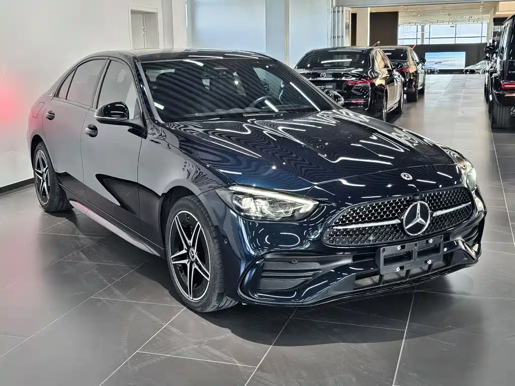Mercedes-Benz C-Class 2023 — фото 5