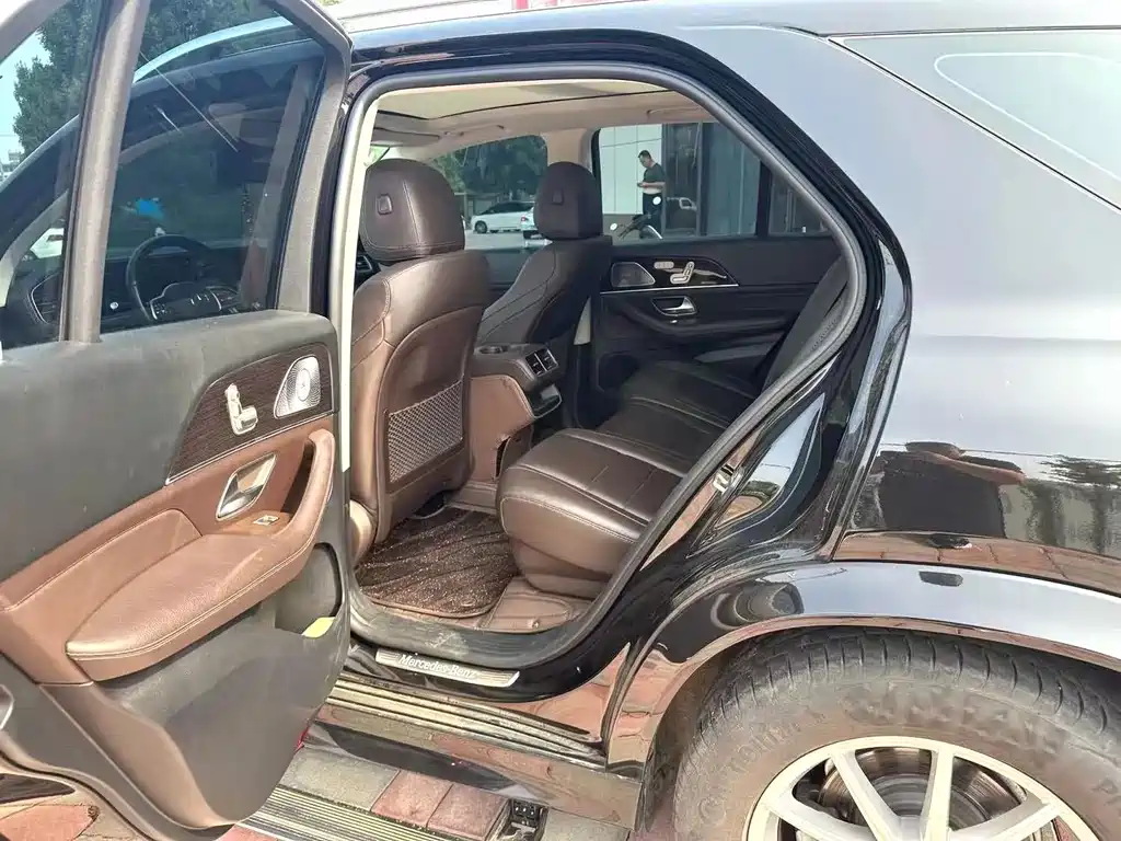 Mercedes-Benz GLE 2021